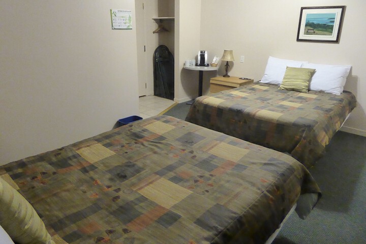 Room 15 of 36