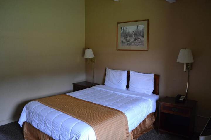 Room 14 of 37