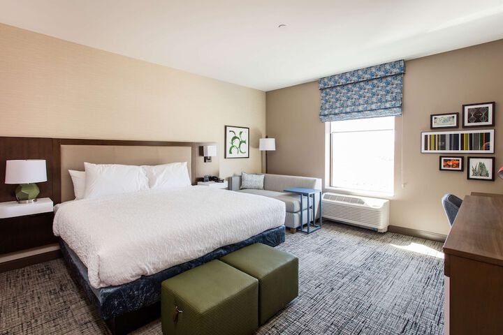 Room 40 of 50