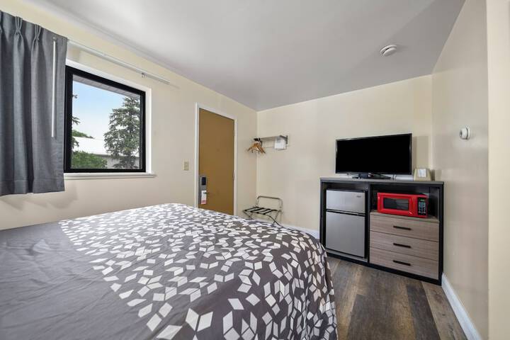 Room 60 of 66