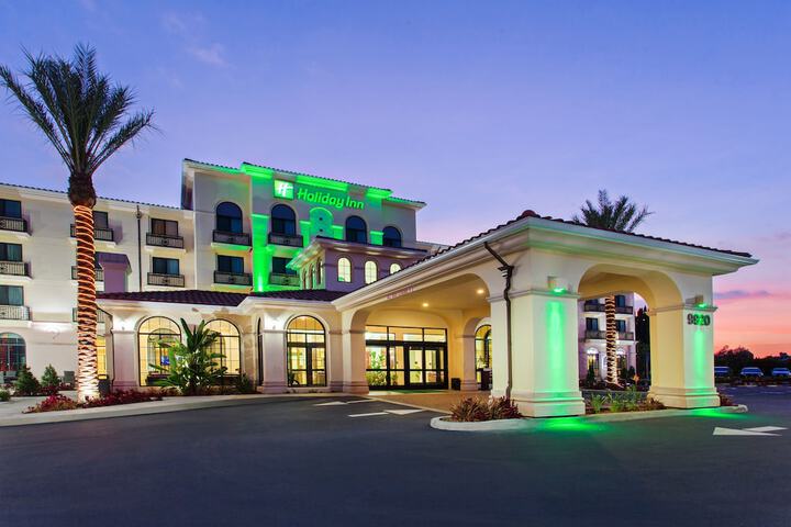 Hotel 14 of 75