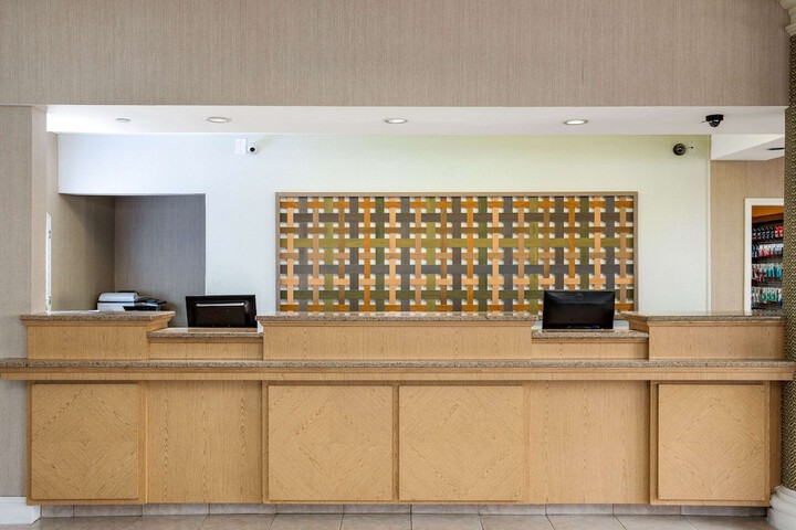 Hotel Interior 11 of 32