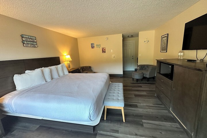 Room 56 of 159