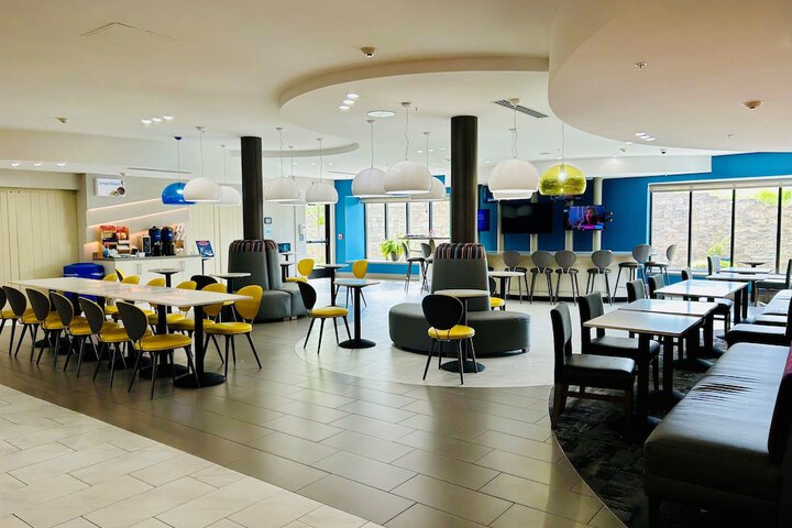 Holiday Inn Express & Suites Shippensburg by IHG