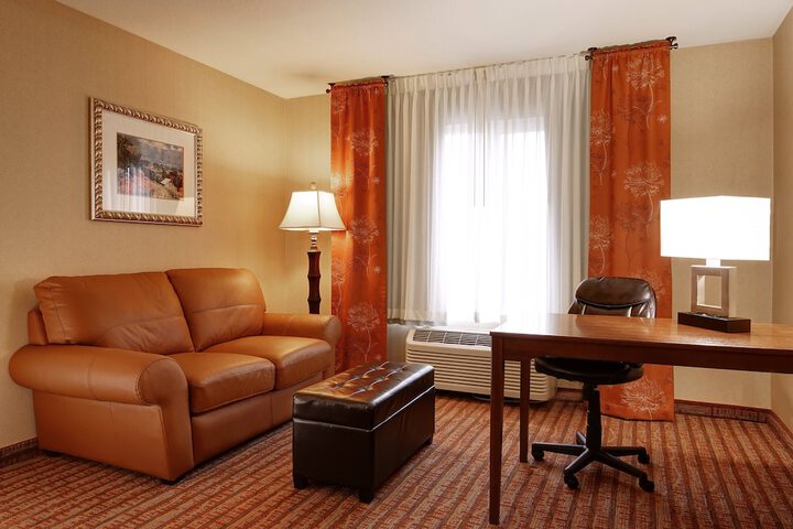 Room 18 of 32
