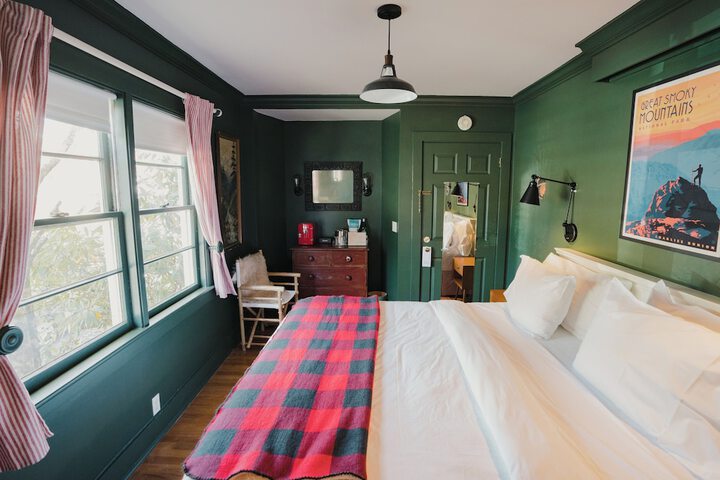 Highlander Mountain House