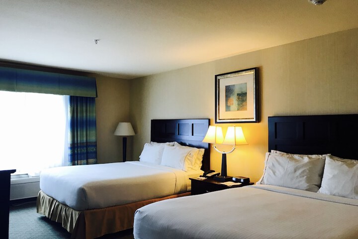 Room 34 of 50