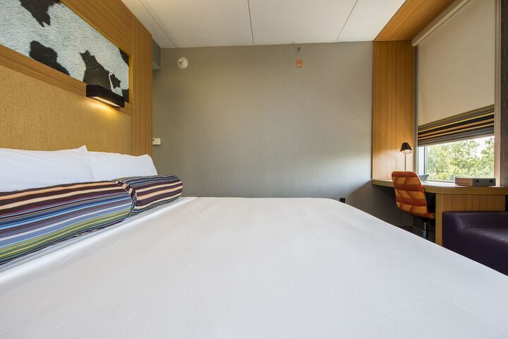 Room 19 of 63