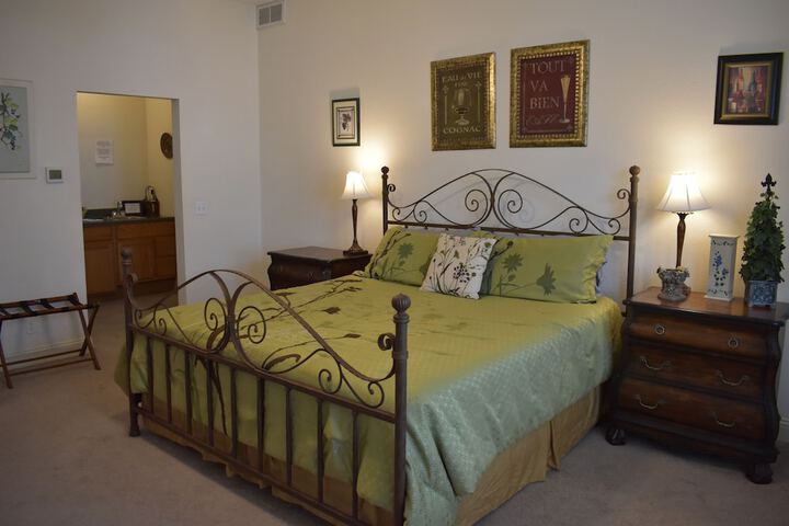 Room 123 of 238