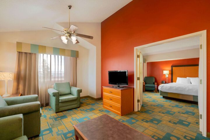 Room 26 of 41