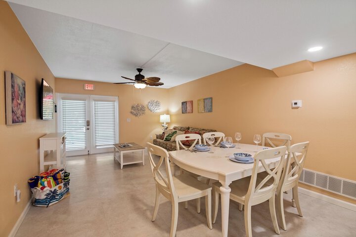 Coco Sands Villas
