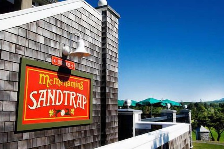 McMenamins Gearhart Hotel