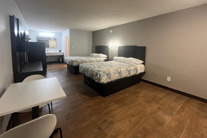 Studio 6 Suites Hurricane Wv