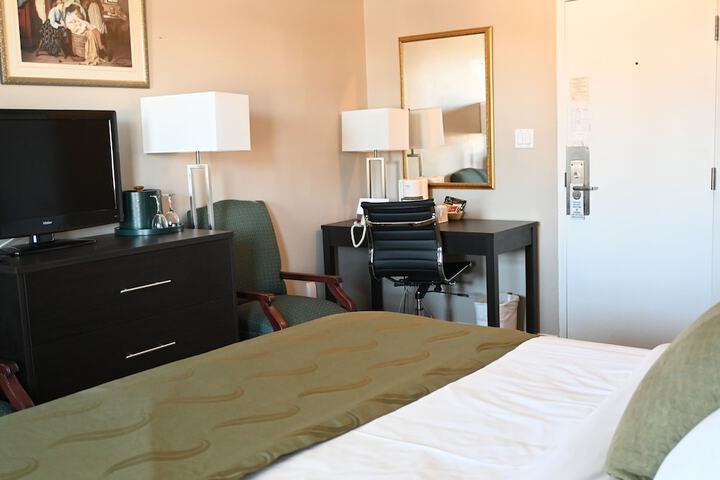 The Gananoque Inn