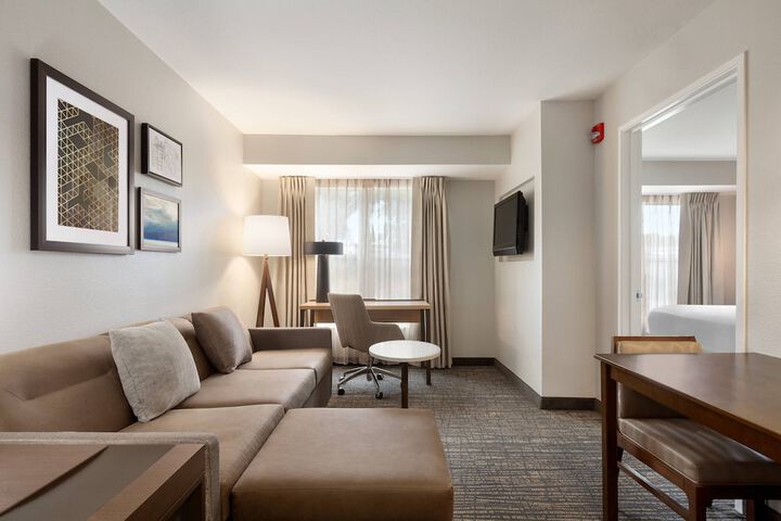 Room 16 of 29