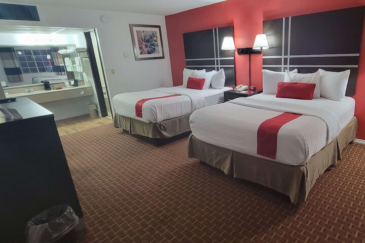 Ramada by Wyndham Mountain Home