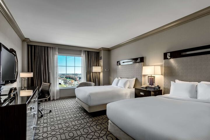 Hilton Columbus at Easton