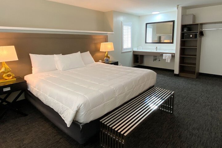 Room 19 of 45
