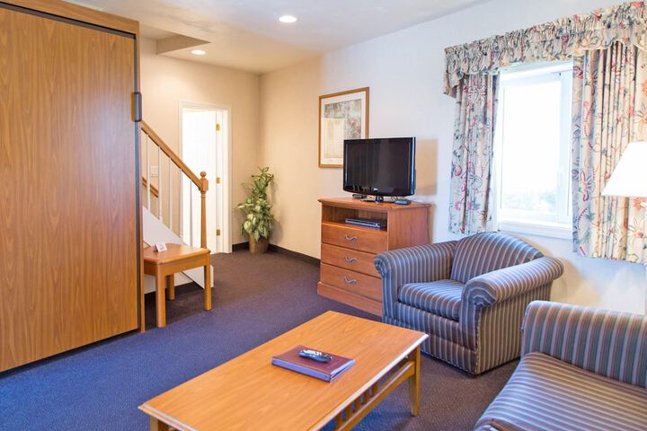 Green Harbor Resort