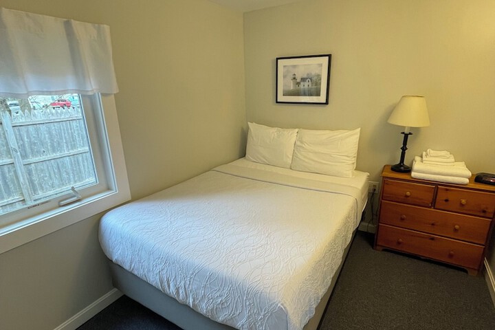 Room 35 of 70