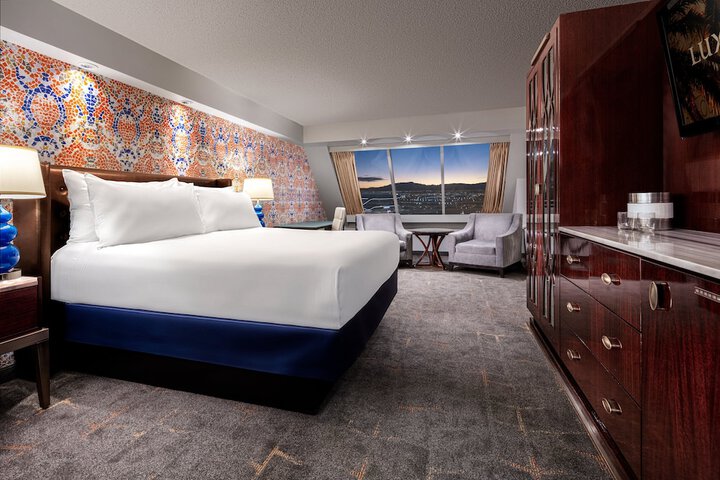 Room 46 of 75