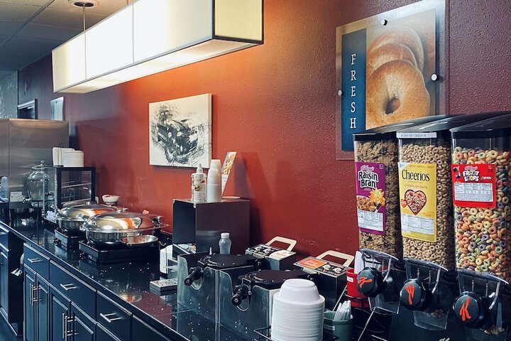 Breakfast/Coffee Service 25 of 29