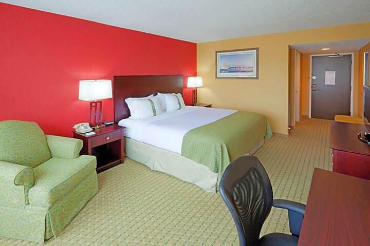 Holiday Inn Nashua an IHG Hotel