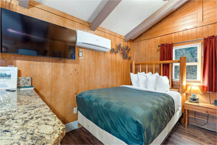 Brundage Bungalows