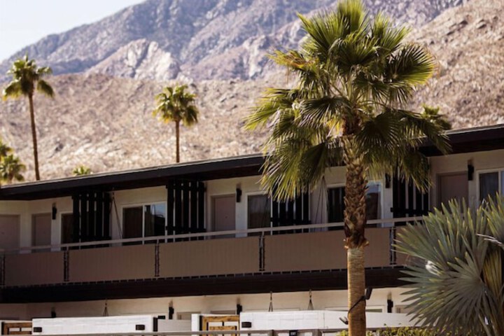 Hotel 7 of 23