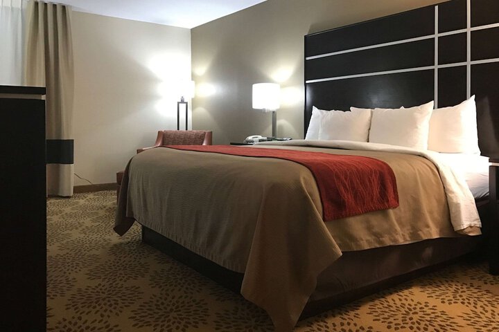 Room 40 of 71