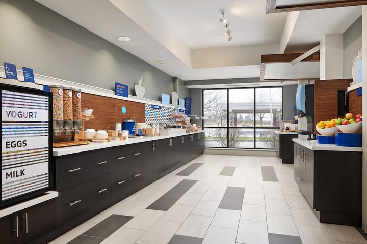 Holiday Inn Express & Suites Seymour by IHG