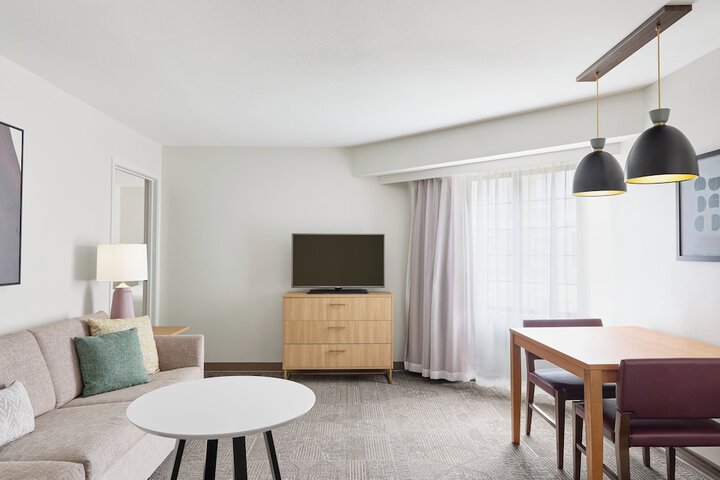 Staybridge Suites Downtown Peoria by IHG