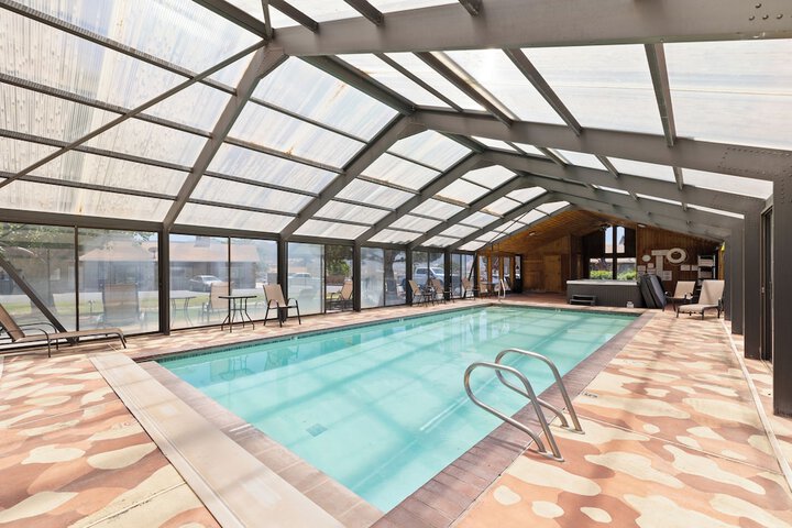 Pool 6 of 49