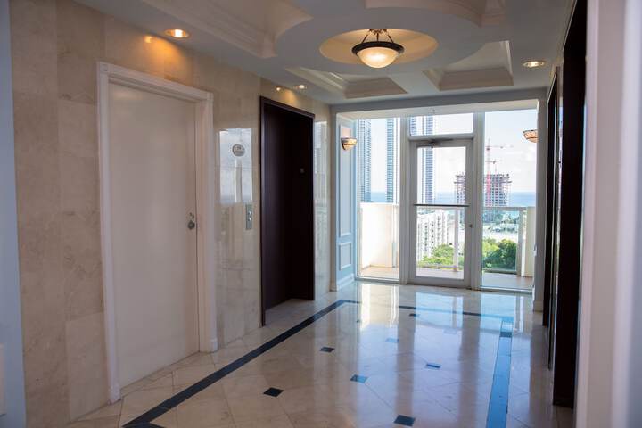 Hotel Interior 10 of 45