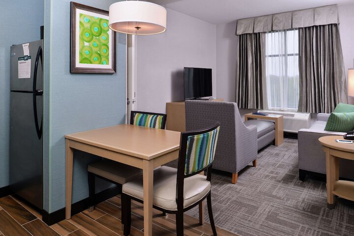 Room 18 of 65