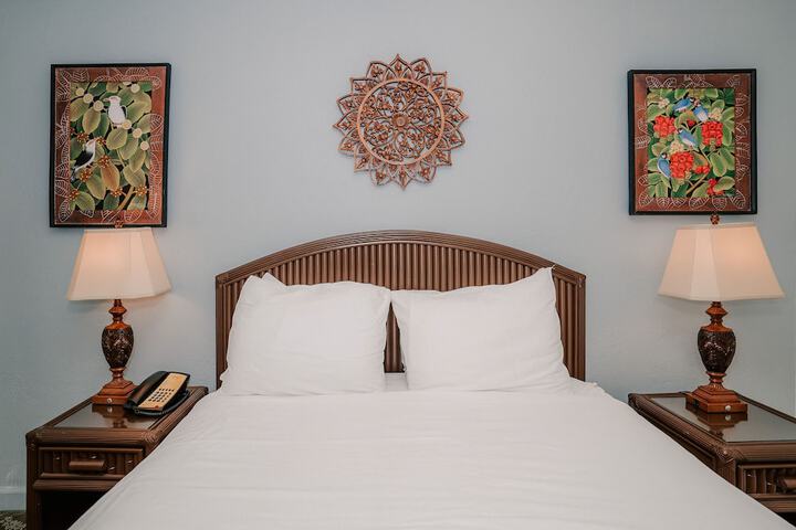 Room 119 of 283