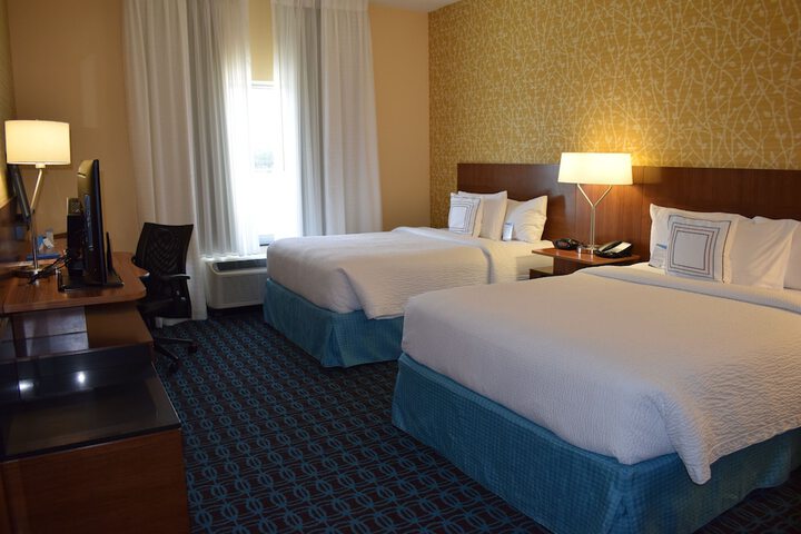 Room 13 of 30