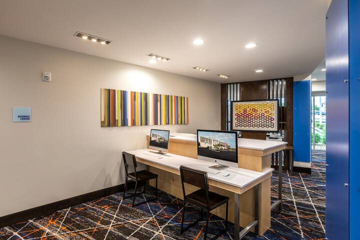 Holiday Inn Express & Suites Rock Hill by IHG