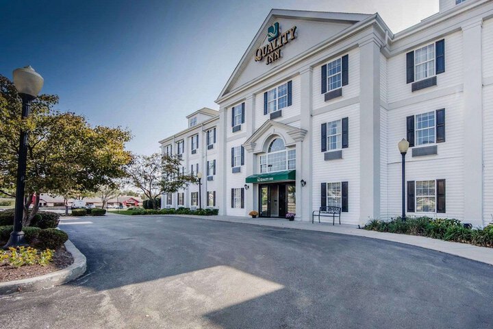 Hotel 2 of 67