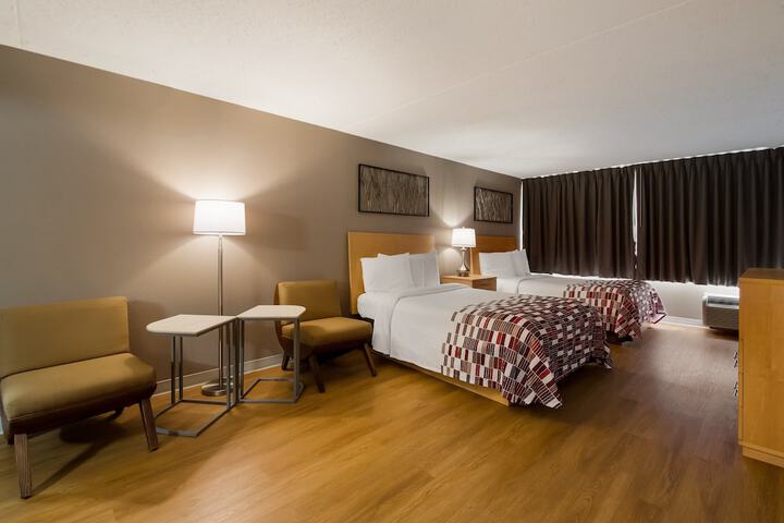 Room 27 of 51