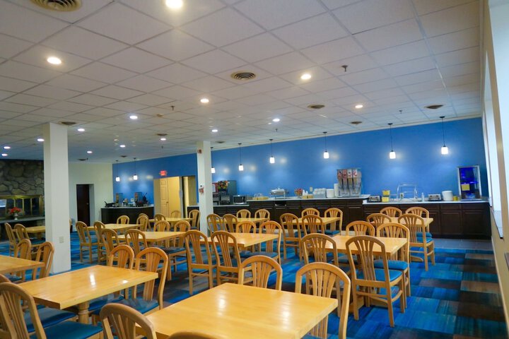 Beacon Inn and Suites