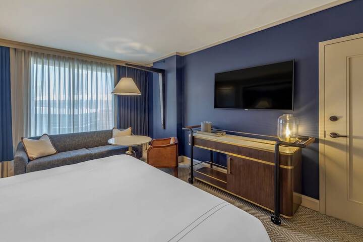 Room 22 of 70