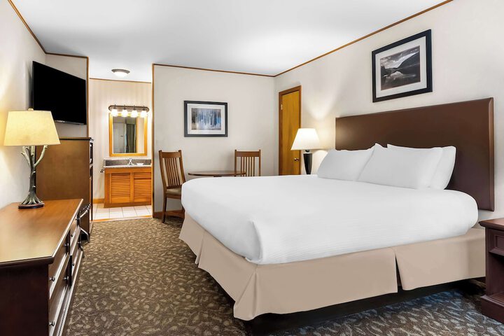 Best Western Adirondack Inn