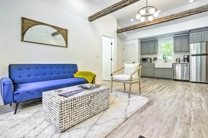 Modern Escape w / Fire Pit Near Lake Waramaug