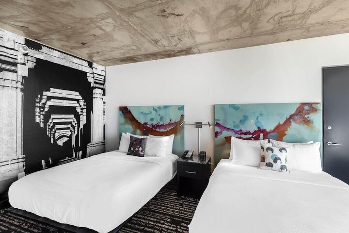 Lorenzo Hotel Dallas Tapestry Collection by Hilton