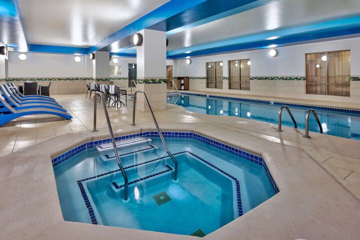 Hampton Inn & Suites Flint / Grand Blanc