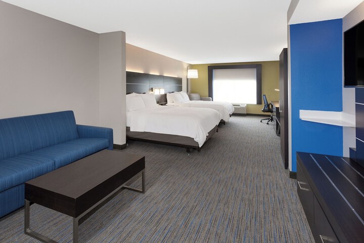 Room 14 of 35