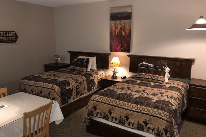 Room 34 of 64