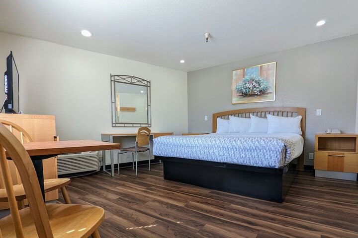 Room 40 of 80