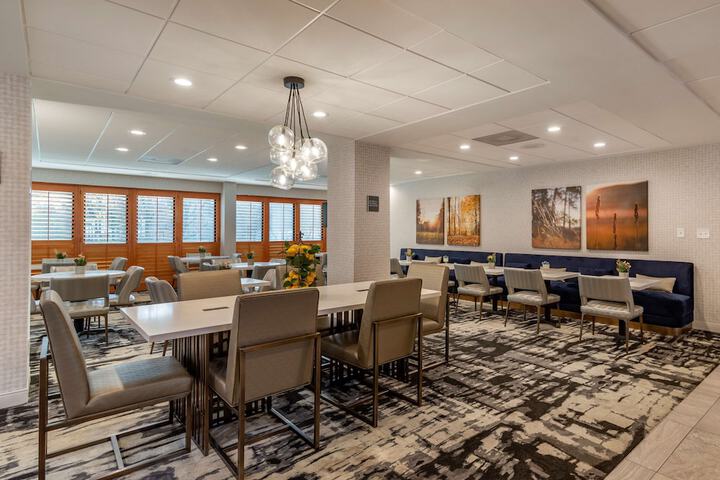 Best Western Plus Dalton Inn